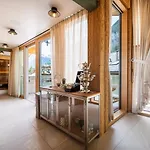 Face D'or Luxury Serviced Aparthotel