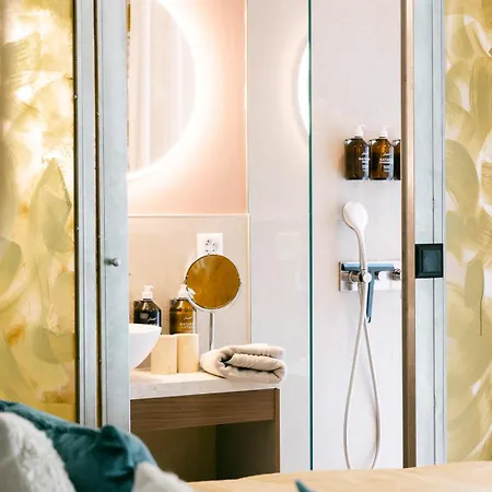 Face D'or Luxury Serviced 5*